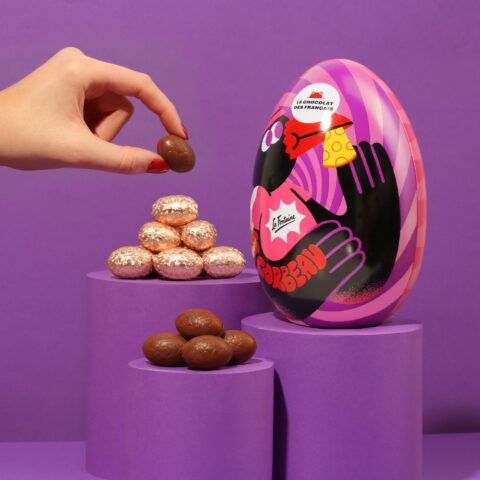 Oeuf métal "le corbeau et le renard"